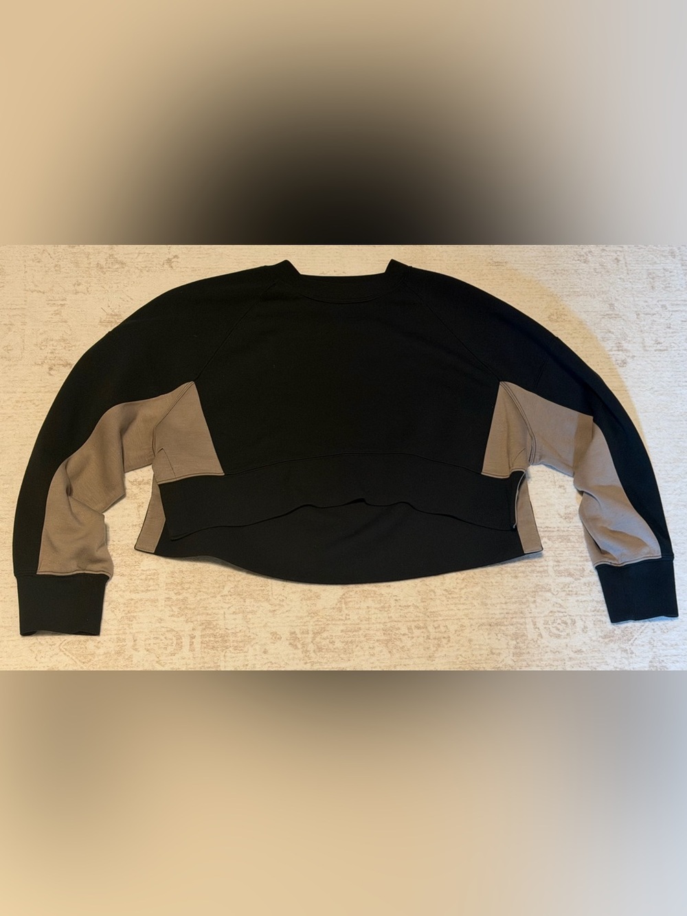 Abercrombie YPB Black & Taupe Colorblock Cropped Sweater